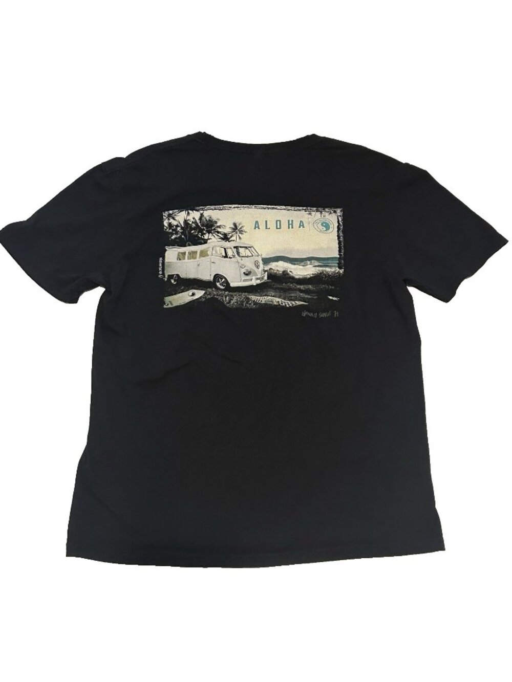 T&C Town and Country Surf Designs Hawaii Volkswagen Van Surf T Shirt Large